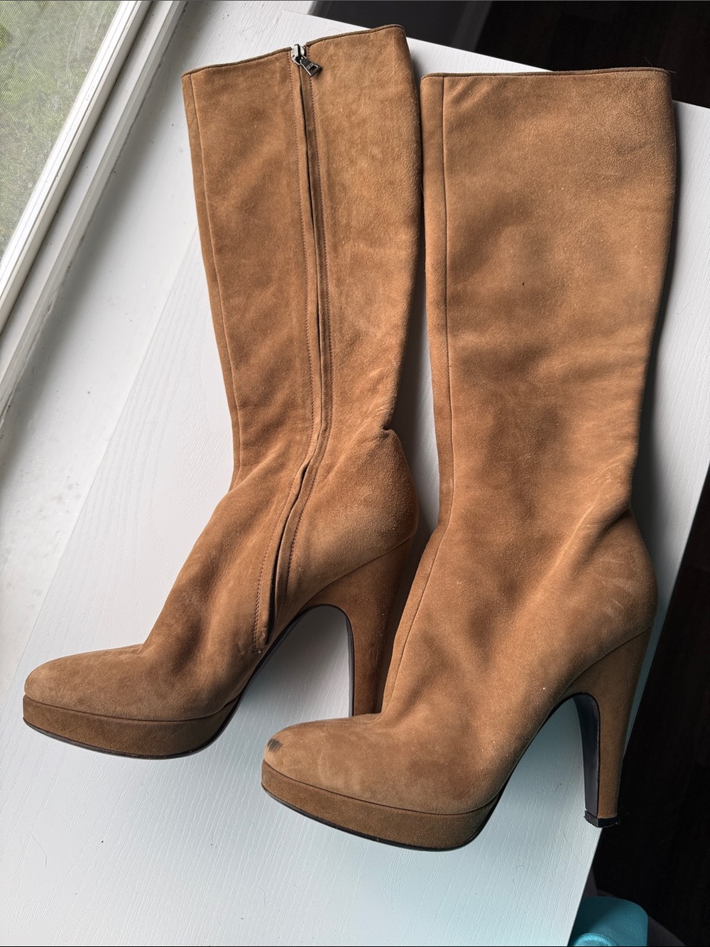 PRADA STUNNING 🤩 Women's High Heel Under Knee Boots in Tan Suede